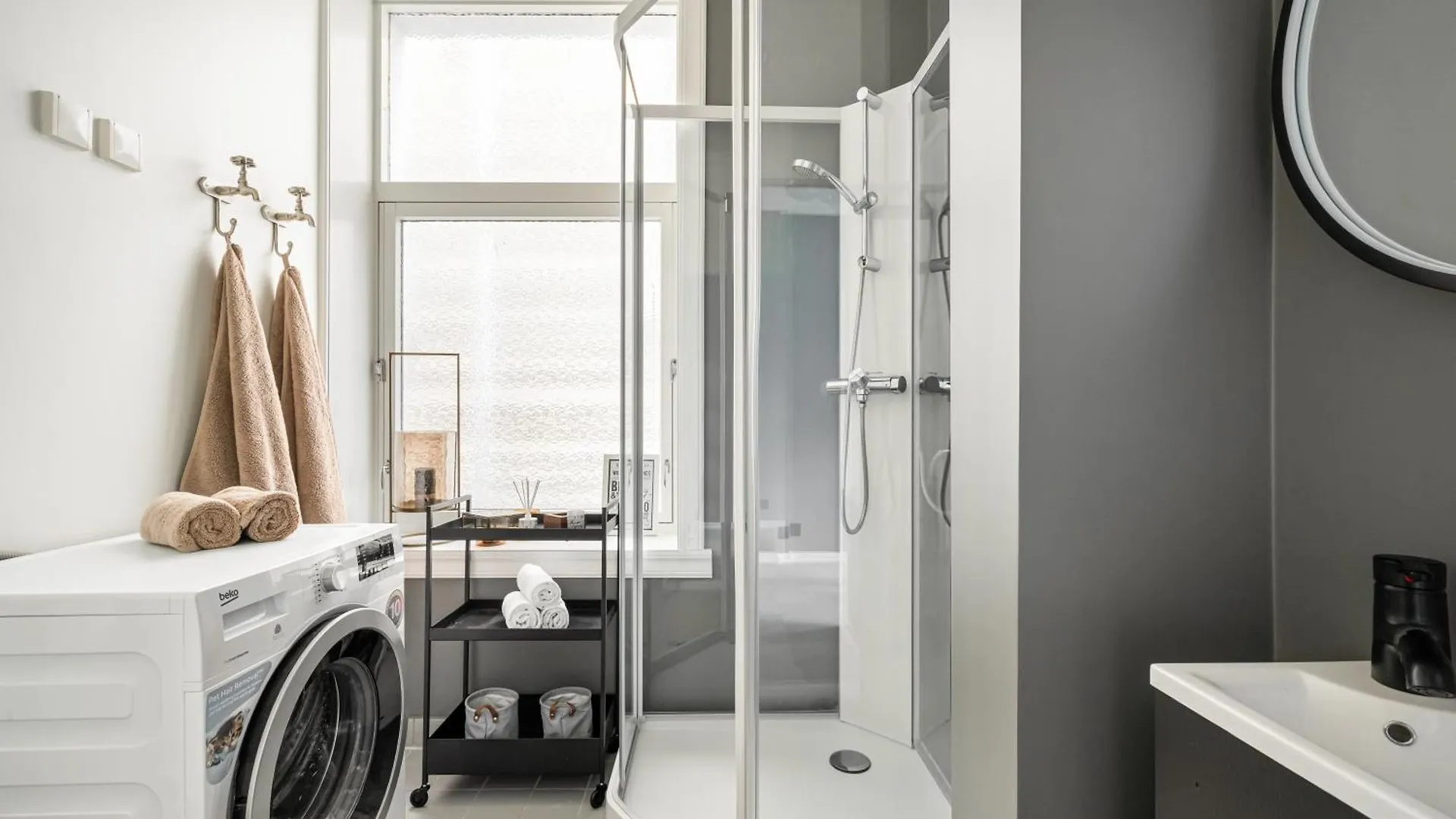 Bergen Beds Apartments - Unbeatable Location! 0*,